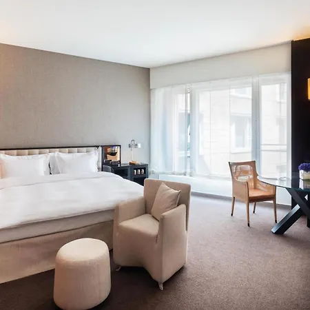 Grand Hyatt Berlin Hotel Exterior photo